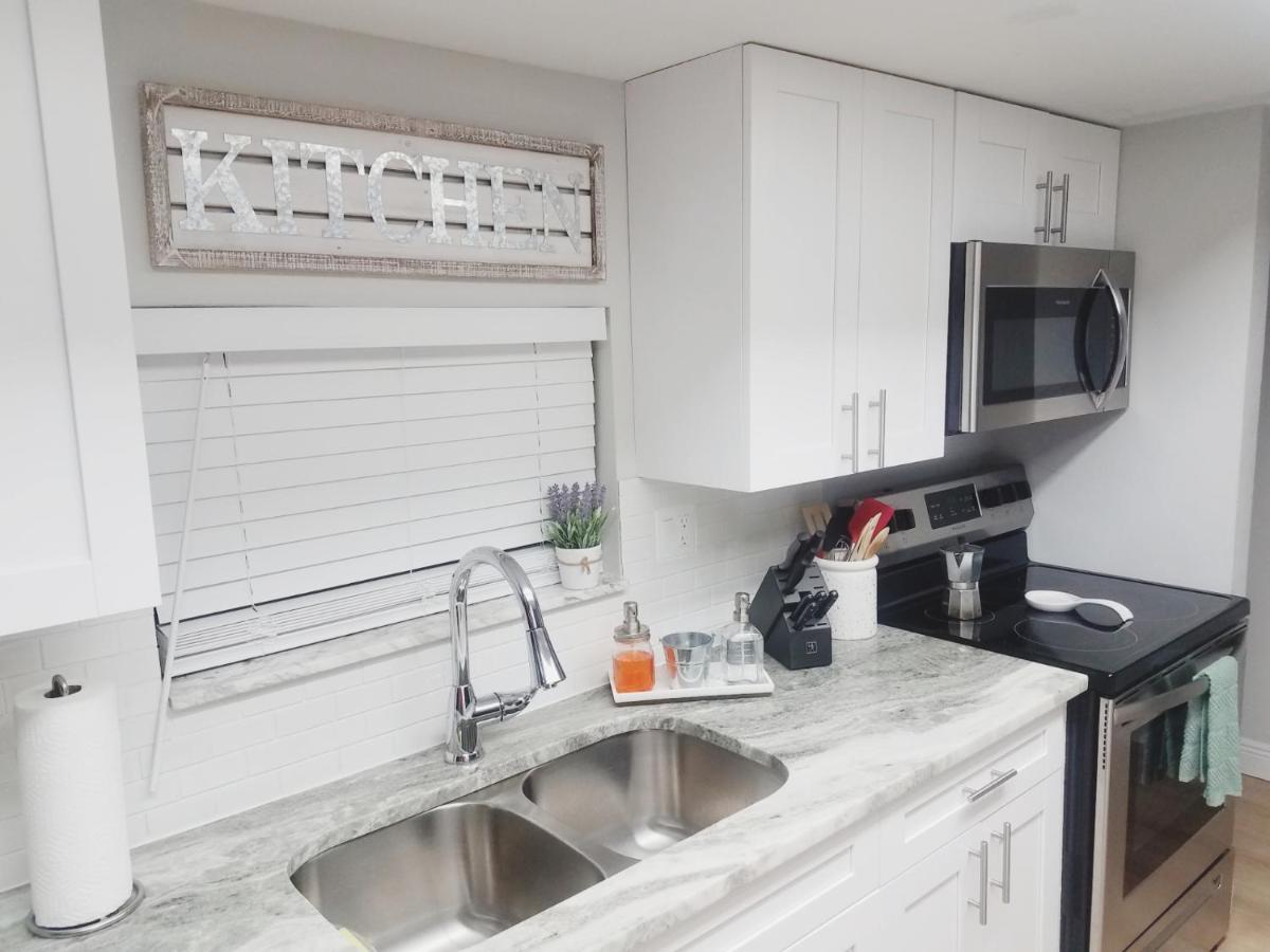 Апартаменты Cozy 3 Bed 2.5 Bath Located Near Busch Gardens Тампа Экстерьер фото