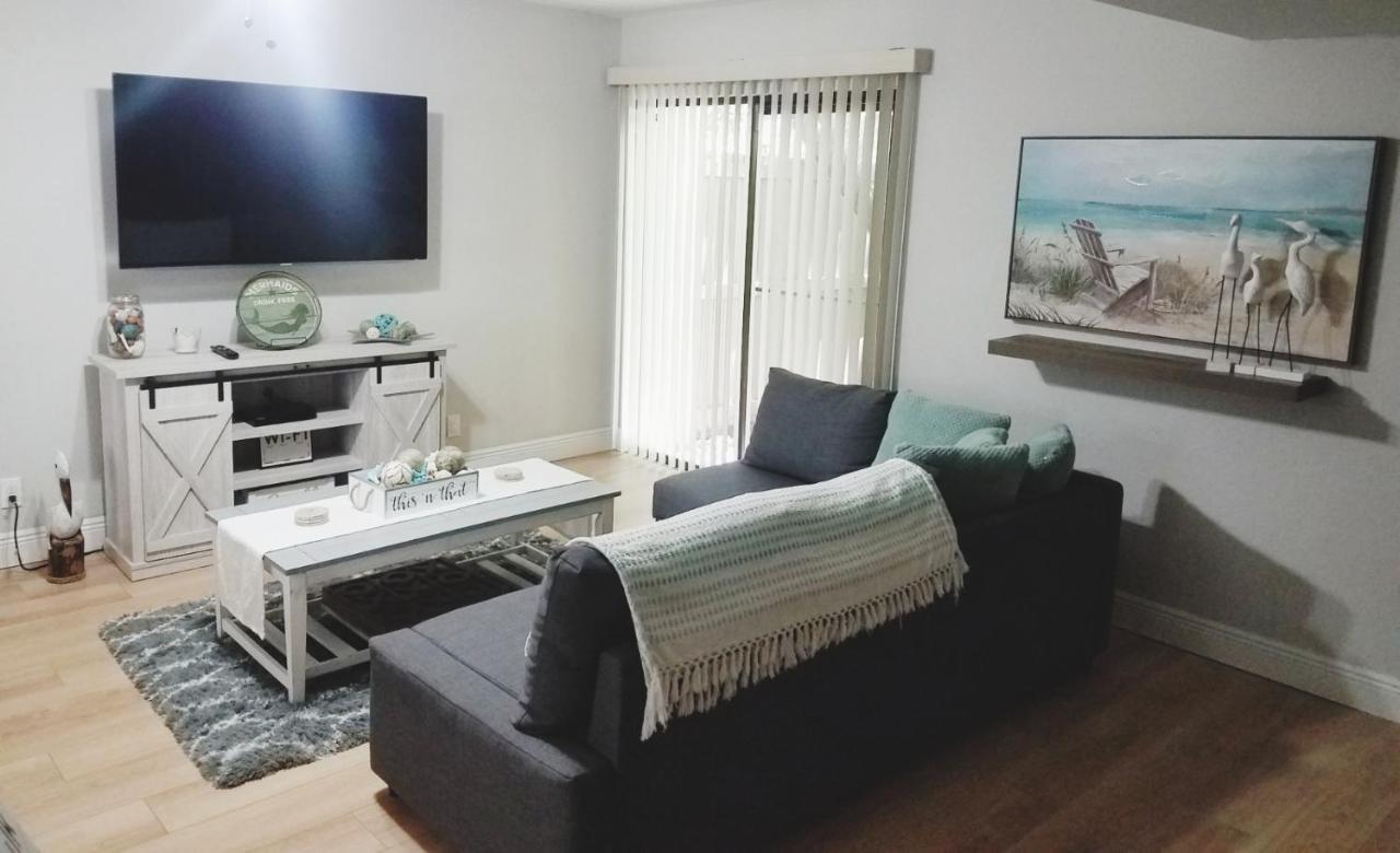 Апартаменты Cozy 3 Bed 2.5 Bath Located Near Busch Gardens Тампа Экстерьер фото